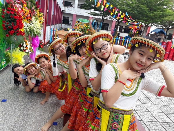 Hình ảnh khai giảng Năm học: 2019 - 2020